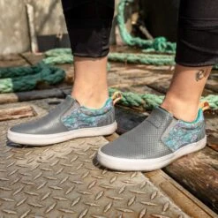 XTRATUF Ladies Fishe®wear Groovy Grayling Sharkbyte Gray Shoes XSW-7GG 11 XTRATUF Ladies Fishe®wear Groovy Grayling Sharkbyte Gray Shoes XSW-7GG -Saddle Up Gear 561943 XTRATUF Womens FisheWears Leather Sharkbyte Deck Shoe 6