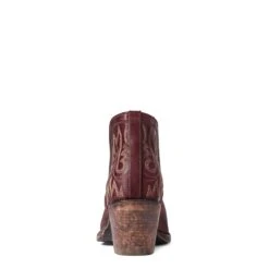 Ariat® Ladies Dixon Weathered Red Western Booties 10038343 9 Ariat® Ladies Dixon Weathered Red Western Booties 10038343 -Saddle Up Gear F21 WMS WEST 10038343 heel